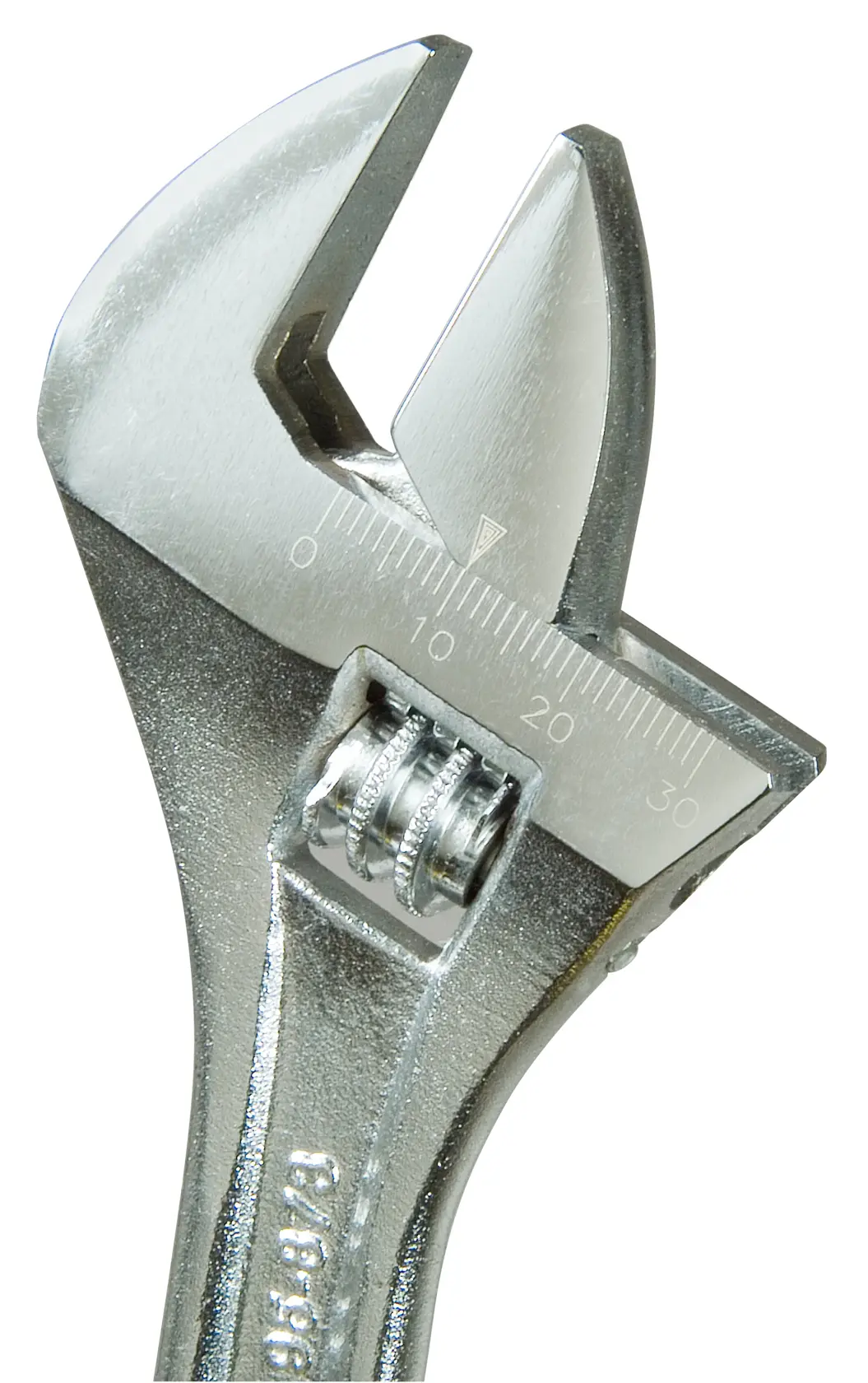 Nahaufnahme eines verstellbaren Metallschlüssels mit Skala am Kopf.