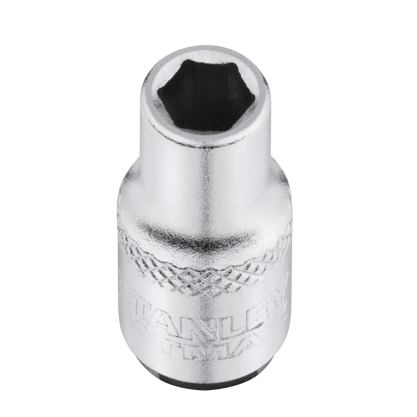 STANLEY FMMT17190-0 Chrom-Stecknuss, Draufsicht, zeigt Rändelung und Sechskant-Öffnung, weißer Hintergrund.