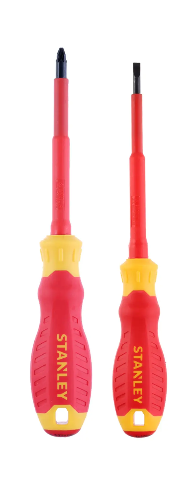 STANLEY STHT60030-0 isolierter Schraubendrehersatz, rote und gelbe Griffe, Vorderansicht, weißer Hintergrund.