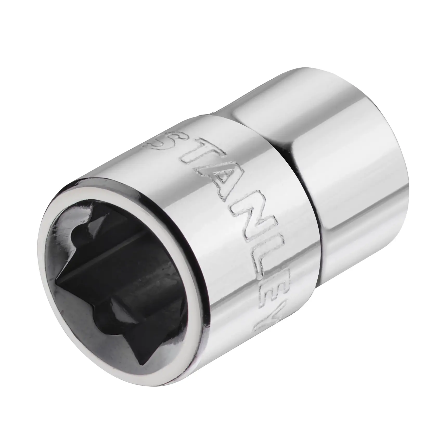 STANLEY STMT86306-0 Chrom-Steckschlüssel, Fotografie aus schrägem Blickwinkel auf weißem Hintergrund.