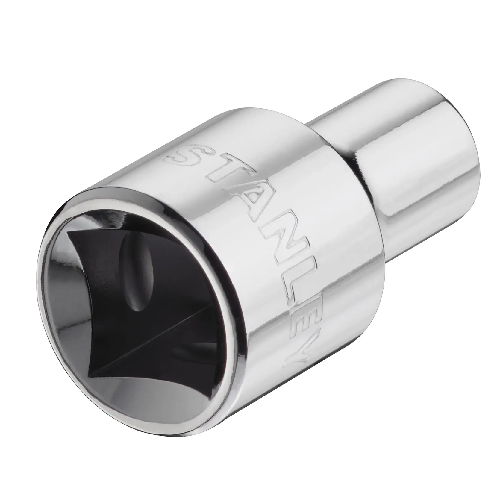 Foto von STANLEY STMT86508-0 glänzendem Chrom-Stecknussadapter, schräge Ansicht auf weißem Hintergrund.
